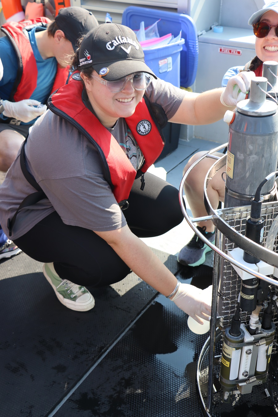 Northwest student Lauren Valenzuela spent her fall semester at the Bigelow Laboratory for Ocean Sciences in East Boothbay, Maine, where she completed additional coursework and took advantage of opportunities to work on research projects. (Submitted photos)