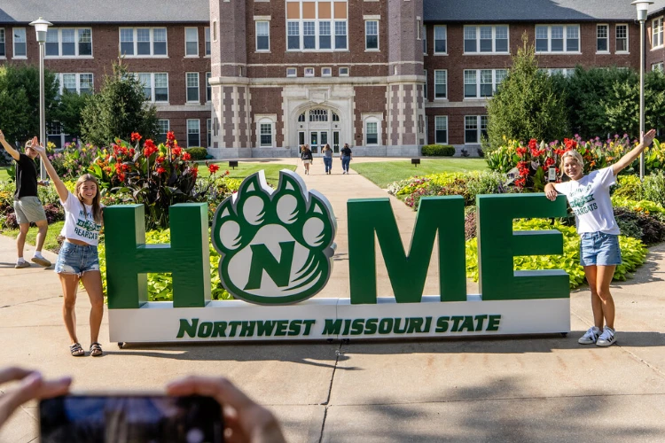 Bearcat Traditions Visit Day