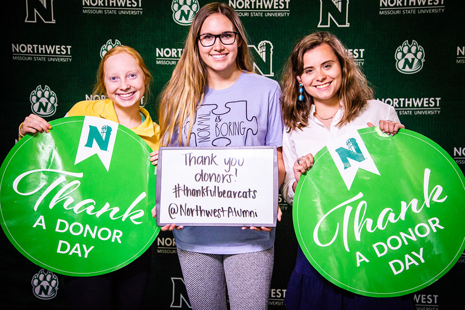 Northwest students showed their gratitude last spring for alumni, donors and friends who give to the University and provide scholarship support. The Northwest Foundation awarded its highest-ever level of scholarship distributions and secured $5.3 million in donor funding during Fiscal Year 2019. (Photo by Brandon Bland/Northwest Missouri State University)