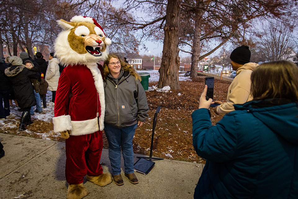 Northwest invites community to annual tree lighting ceremony